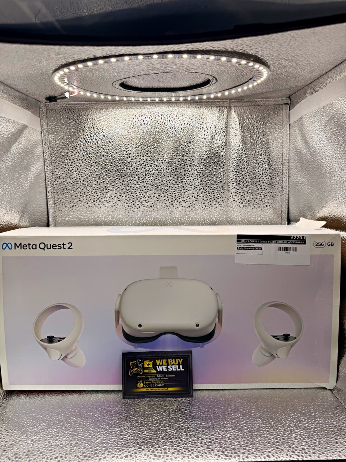 Meta Quest 2 256GB Standalone VR Headset · Boxed · with charger, grade Good